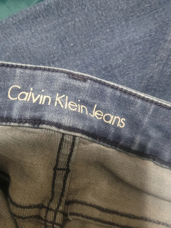Calvin Klein Women's Medium Blue Slim Boyfriend Jeans Size 4 - Picture 4 of 5